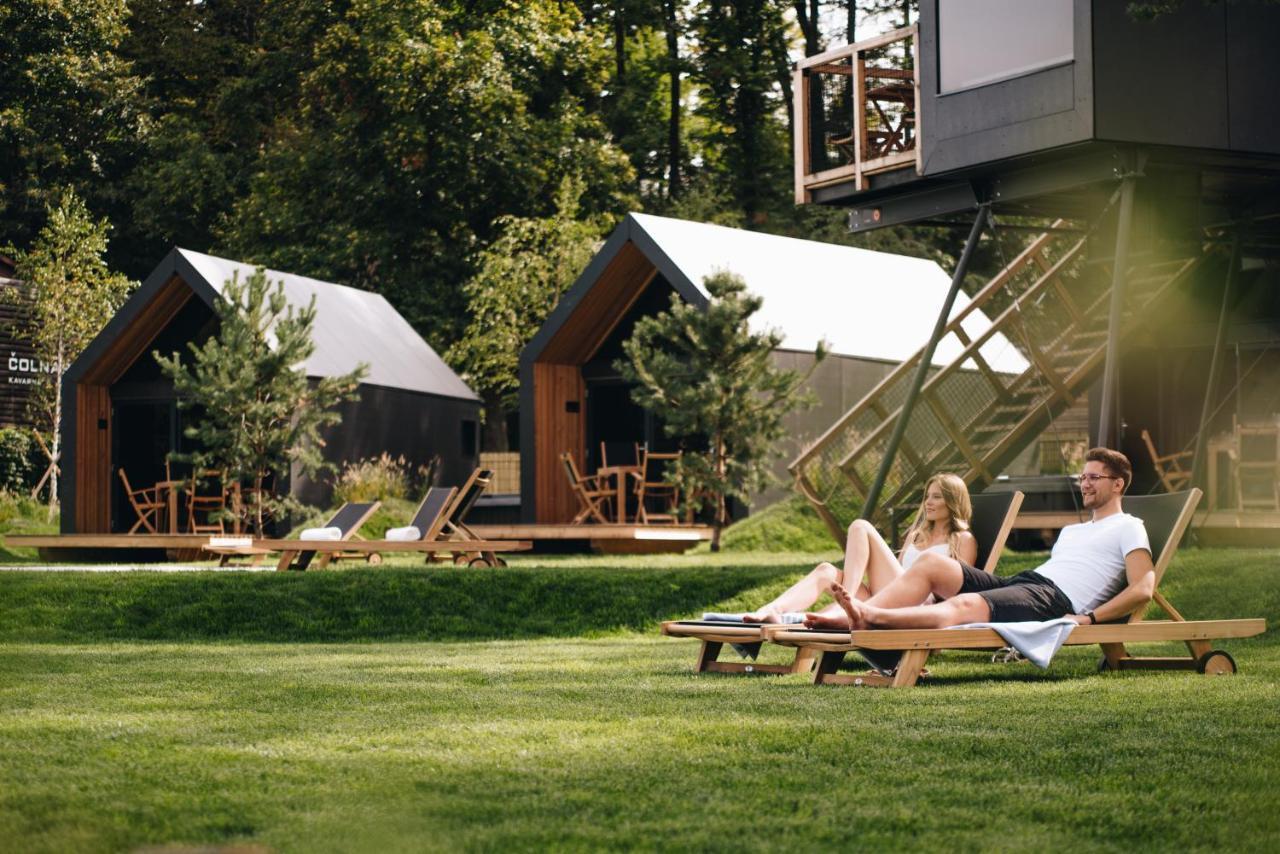 Luxury Glamping Chocolate Village Máribor Exterior foto