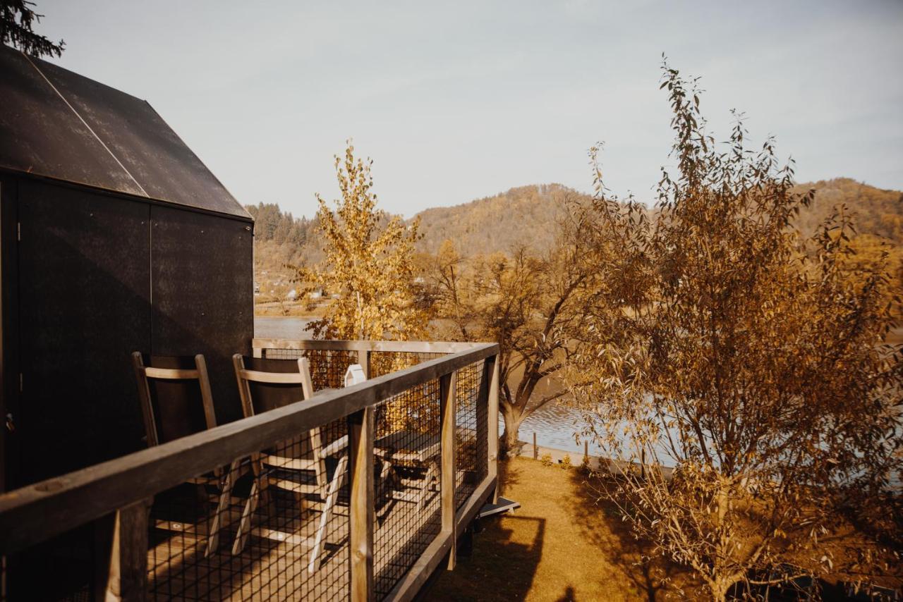 Luxury Glamping Chocolate Village Máribor Exterior foto