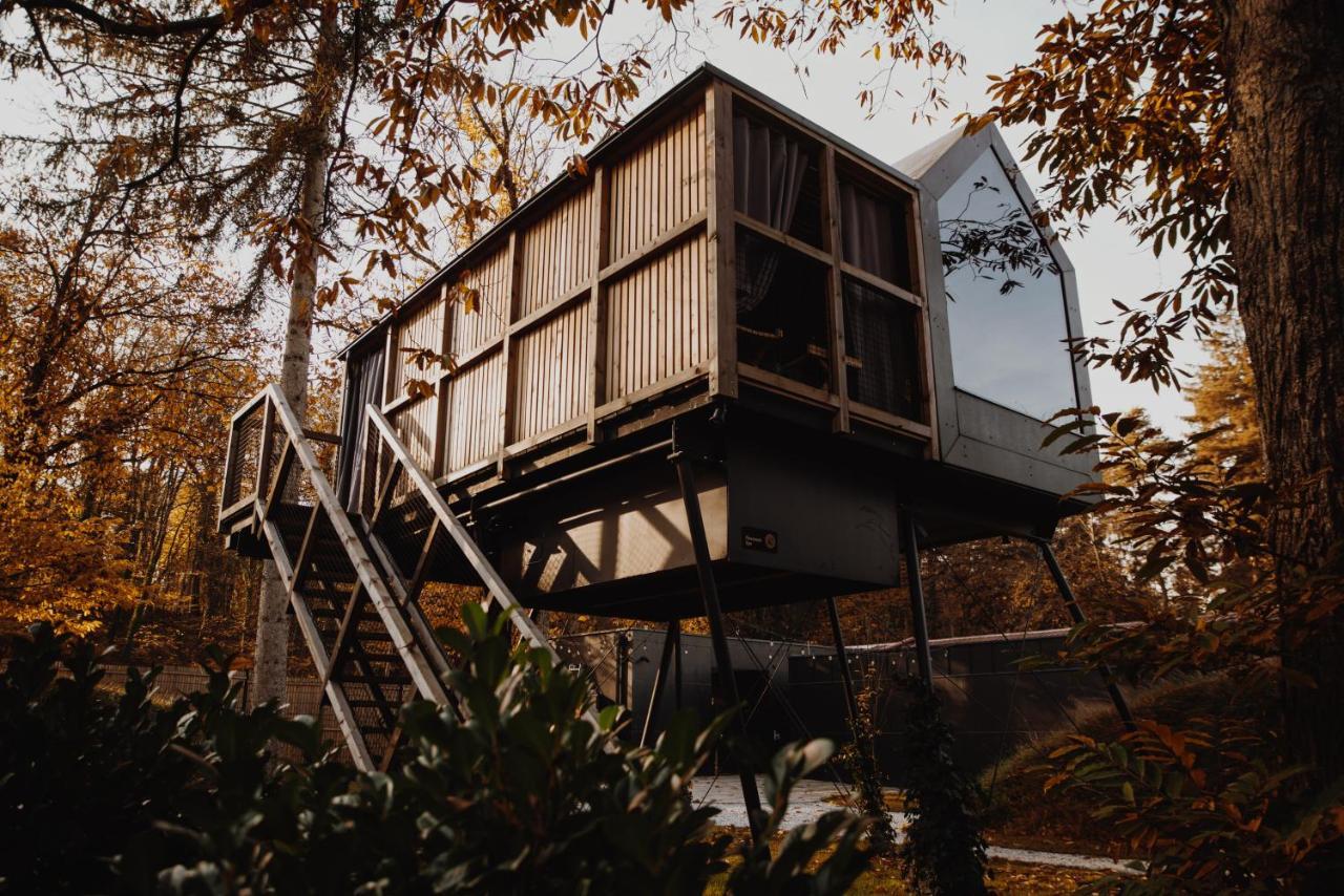 Luxury Glamping Chocolate Village Máribor Exterior foto